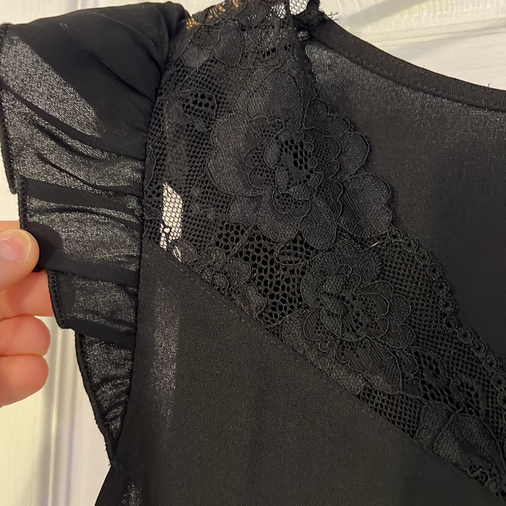 Shein ruffle sleeve blouse, size medium - Picture 4 of 5